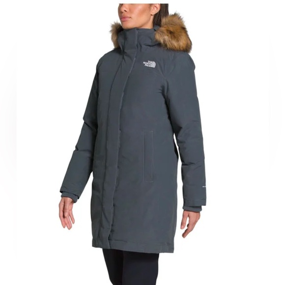 North face - Picture 1 of 16